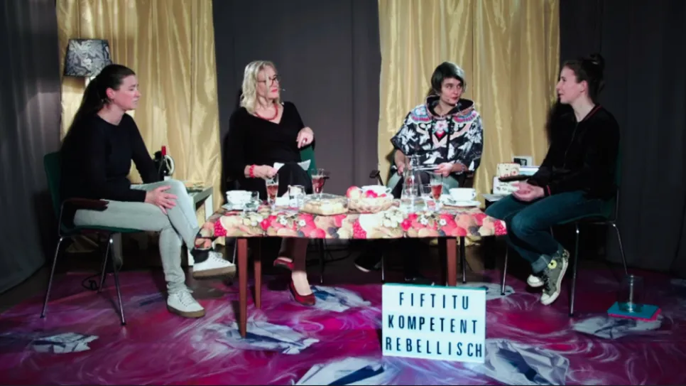 Video Still, Elfie Schulz, Gerlinde Schmierer, Amina Lehner, Oona Valarie Serbest