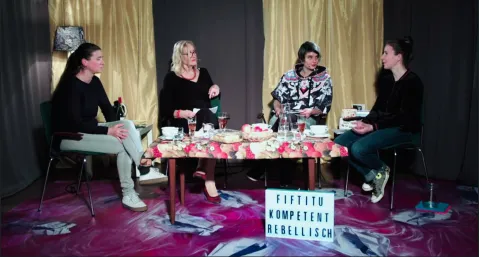 Video Still, Elfie Schulz, Gerlinde Schmierer, Amina Lehner, Oona Valarie Serbest