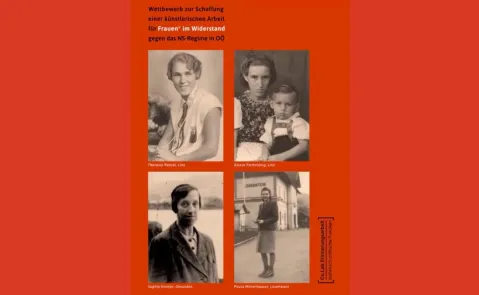 Drei historische Porträts von Frauen und Kind auf rotem Hintergrund.